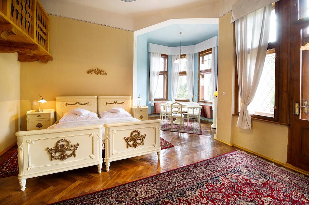 Letohrádek Sv. Vojtěch Hotel Počátky