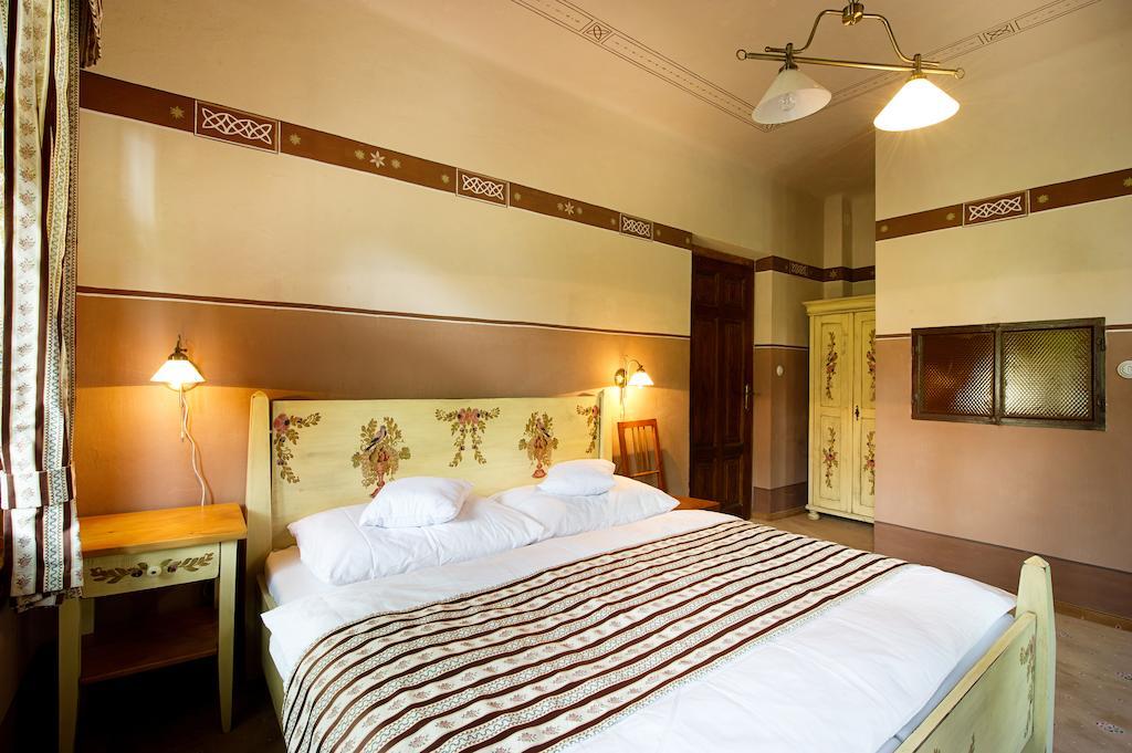 Hotel Letohrádek Sv. Vojtěch 4*