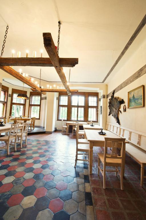 Letohrádek Sv. Vojtěch Hotel Počátky